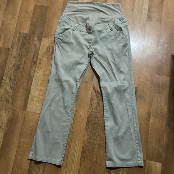 Maternity Pants Bundle - Picture 2 of 6